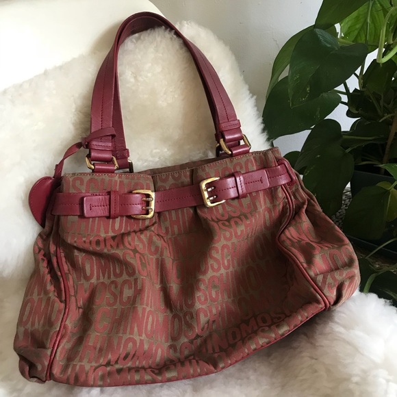 Sweet MOSCHINO monogram bag! ✨ - Picture 7 of 8